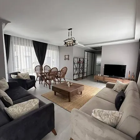 Отель Luxurious In The Heart Of Goecek Фетхие