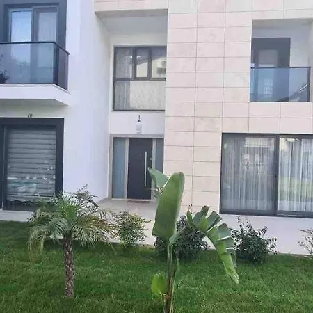 Отель Luxurious In The Heart Of Goecek *