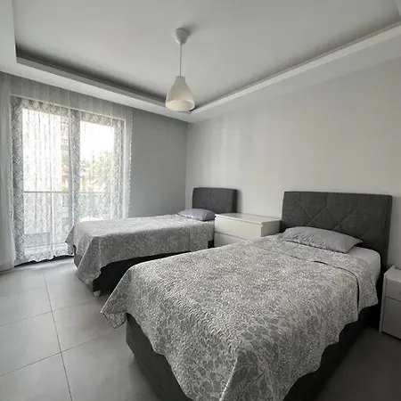 فندق Luxurious In The Heart Of Goecek